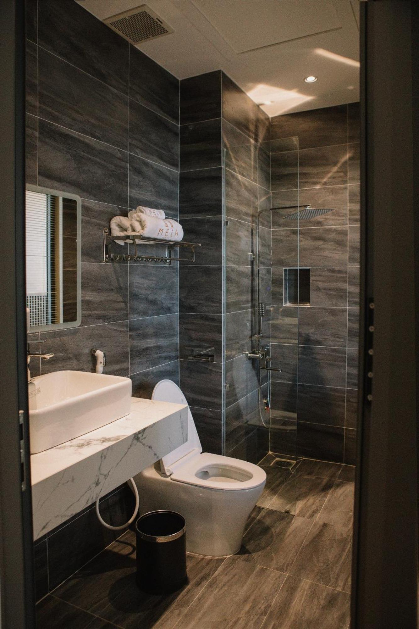 Mela Hotel My Thach Екстериор снимка